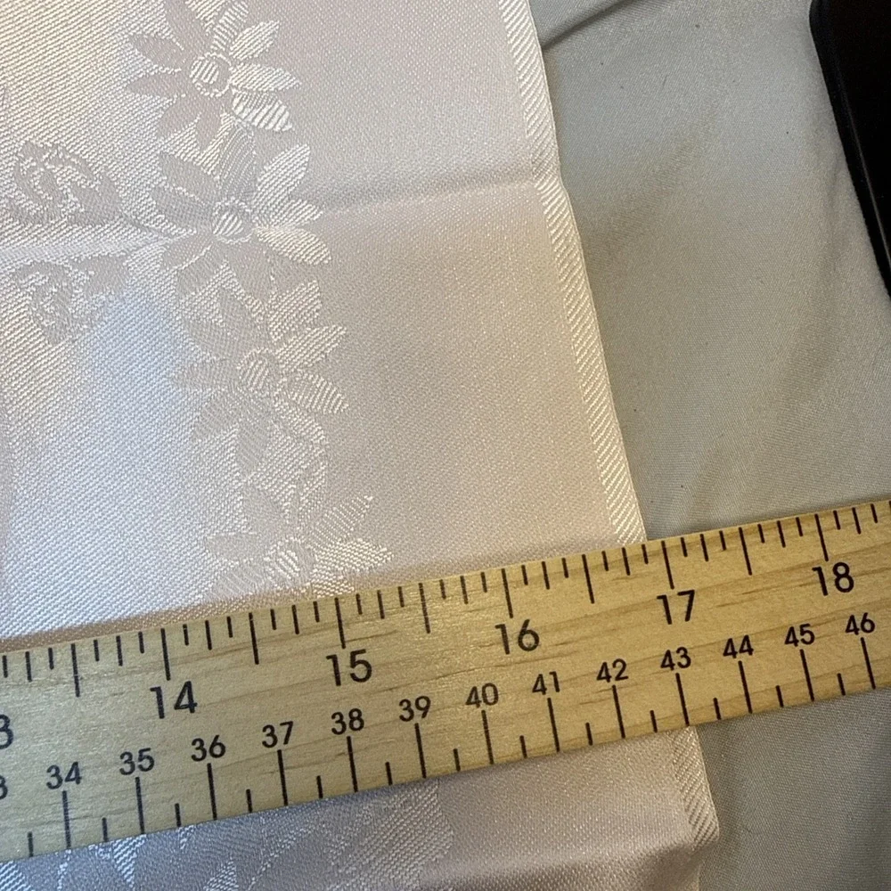 Vintage Pale Pink Damask Dinner Napkins Set of 8 Woven Floral Jacquard 1950s MCM